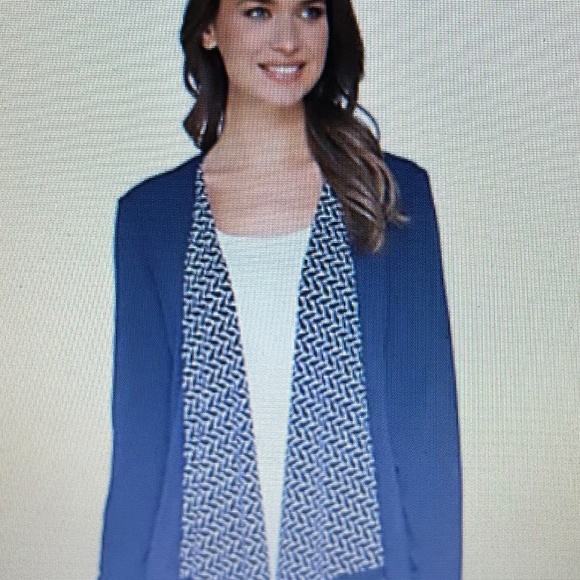Susan Graver Liquid Knit Reversible Blazer & Printed Tank - Picture 9 of 9